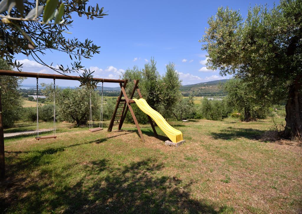 Agriturismo San Severo Passignano sul Trasimeno Buitenkant foto