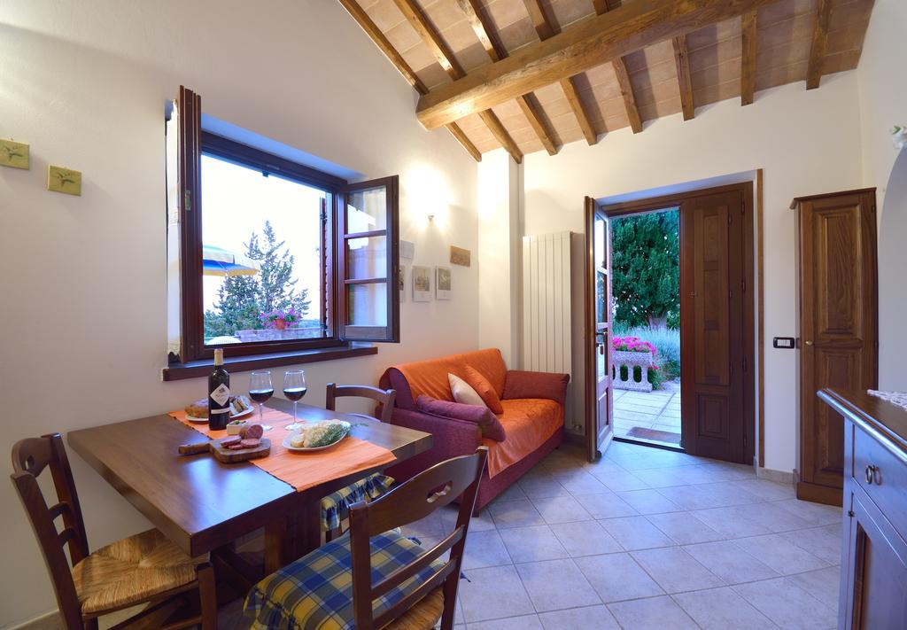 Agriturismo San Severo Passignano sul Trasimeno Buitenkant foto