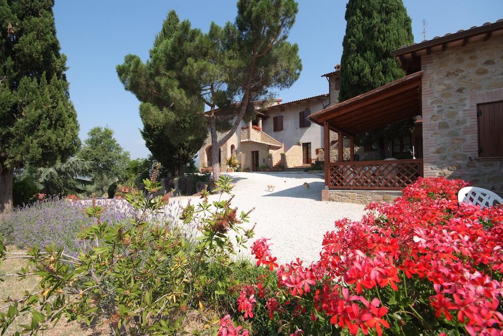 Agriturismo San Severo Passignano sul Trasimeno Buitenkant foto